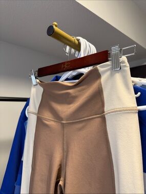 High-Waist Colorblock Leggings - Cream & Brown